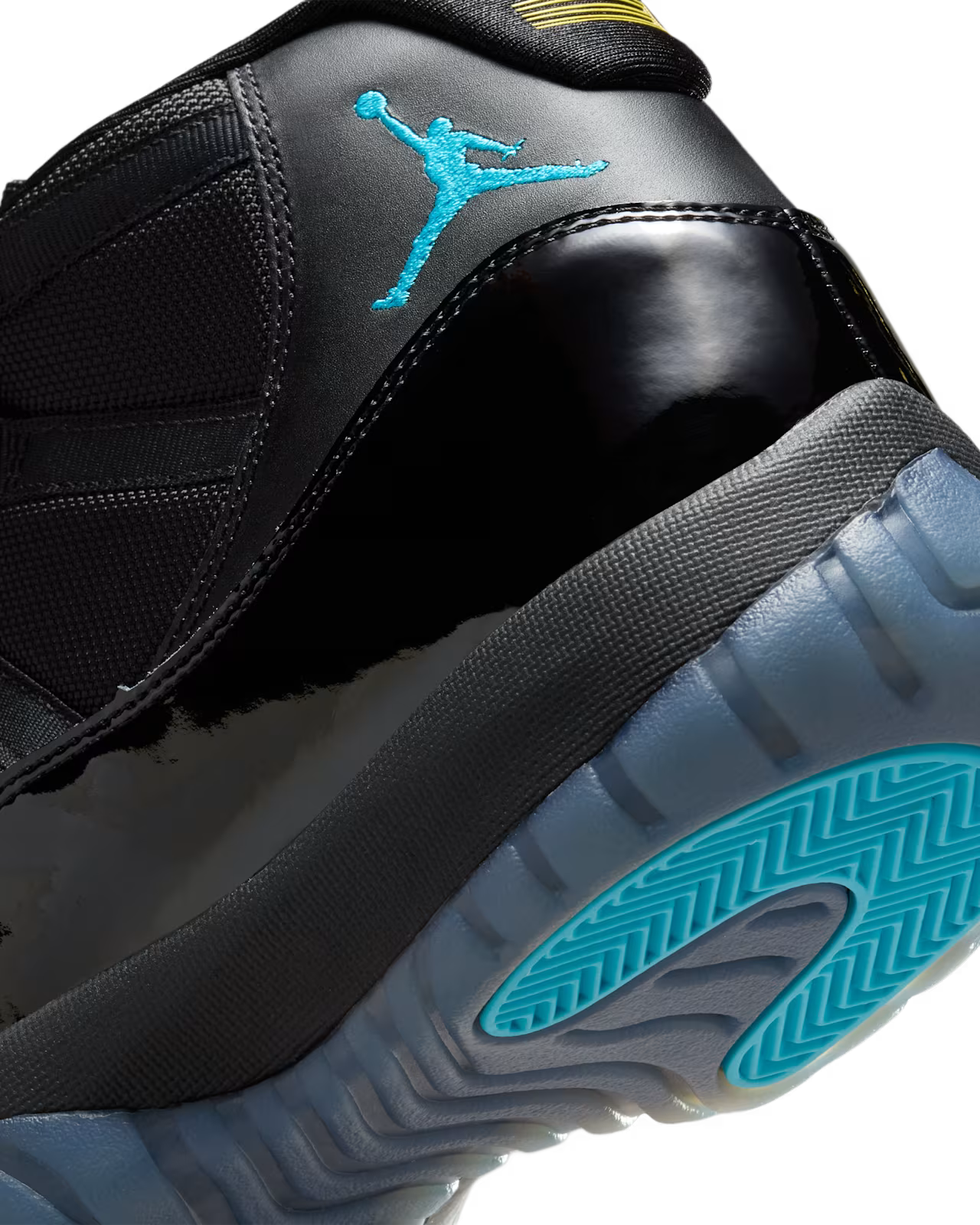 Air Jordan 11 Retro "Gamma Blue (2025)" sneakers (Women's)