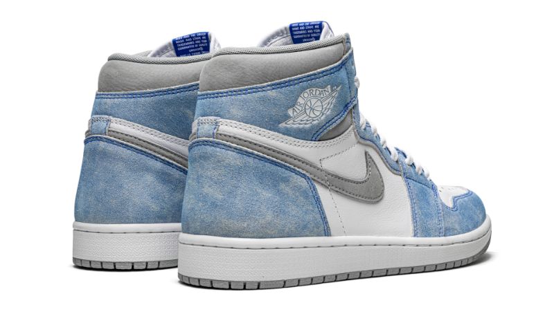 Air Jordan 1 Retro High OG "Hyper Royal" Sneakers (Women's)