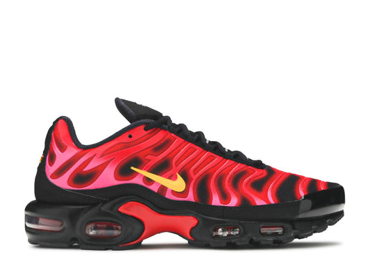 Supreme x Nike Air Max Plus TN "Black/Red" sneakers (Men's)