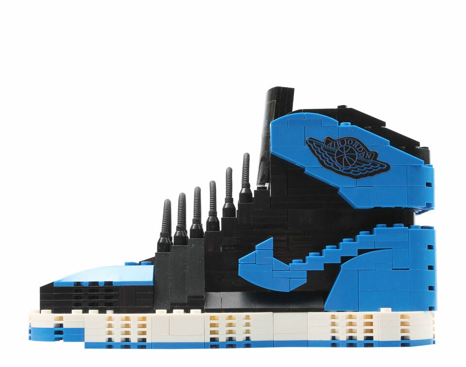 AJ1 Retro High OG “Royal Blue” Sneaker Building Block (Real Shoe Size)